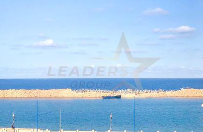 شقة - 3 غرف نوم - 2 حمامات للبيع في السرايا - سيدي بشر - حي اول المنتزة - الاسكندرية