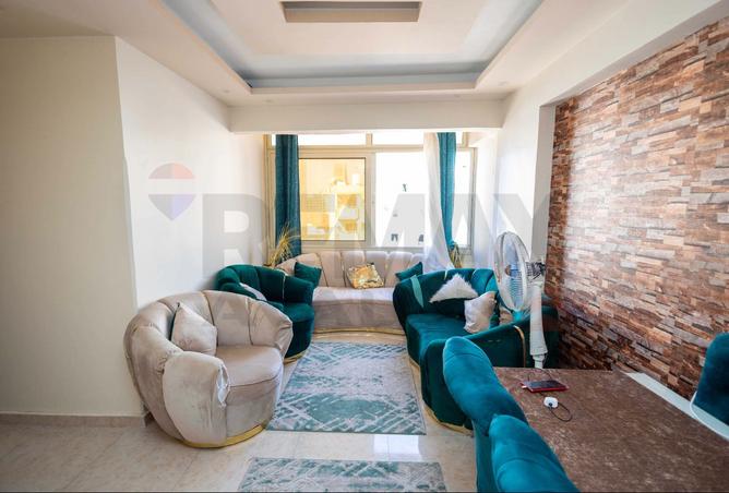 97726743 - Property Image 2