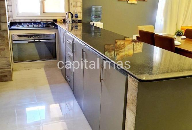 83672684 - Property Image 2