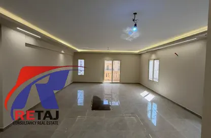 Apartment - 3 Bedrooms - 3 Bathrooms for rent in North Lotus - El Lotus - New Cairo City - Cairo