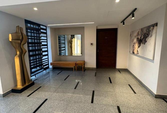 8615302 - Property Image 3