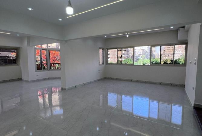 83674007 - Property Main Image