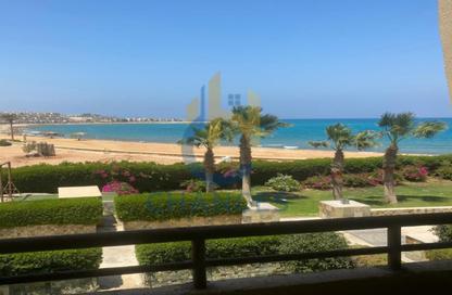 Chalet - 4 - 4 for sale in Ocean Blue - Al Ain Al Sokhna - Suez