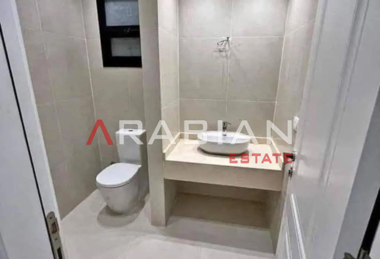 100360997 - Property Main Image