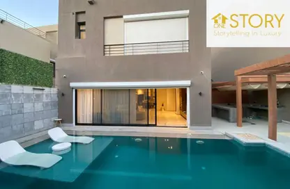 Villa - 5 Bedrooms - 4 Bathrooms for sale in Royal Meadows - Sheikh Zayed Compounds - Sheikh Zayed City - Giza