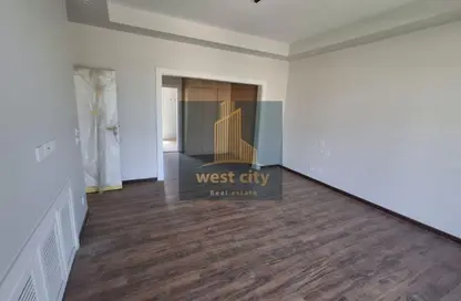 تاون هاوس - 5 غرف نوم - 5 حمامات للايجار في الجريا - كمبوندات الشيخ زايد - الشيخ زايد - الجيزة