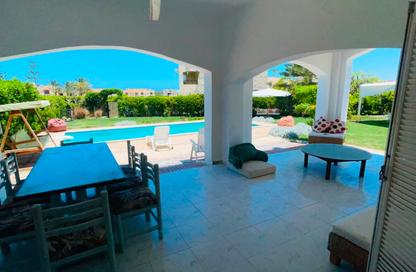 Villa - 6 Bedrooms - 7 Bathrooms for sale in Marina 5 - Marina - Al Alamein - North Coast