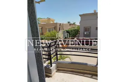 فيلا - 4 غرف نوم - 2 حمامات للبيع في لؤلؤة الشروق - الحي الثالث غرب - مدينة الشروق - القاهرة