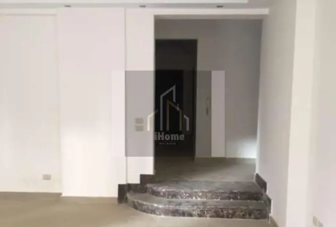 111885913 - Property Image 3