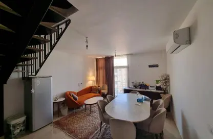 Penthouse - 3 Bedrooms - 3 Bathrooms for sale in Villa Square - Fifth Square - The 5th Settlement - New Cairo City - Cairo