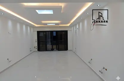 Office Space - 3 Bedrooms - 2 Bathrooms for rent in Masaken Sheraton - Sheraton Al Matar - El Nozha - Cairo