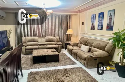 شقة - 2 غرف نوم - 1 حمام للايجار في شارع احمد بن حنبل - الرحاب المرحلة الأولى - الرحاب - مدينة القاهرة الجديدة - القاهرة