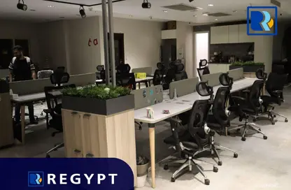 Office Space - 7+ Bedrooms - 5 Bathrooms for rent in Street 215 - Degla - Hay El Maadi - Cairo
