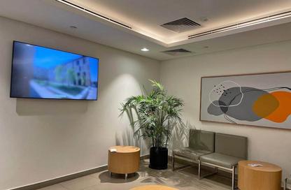 Clinic - Studio - 1 Bathroom for sale in Beverly Hills Road - 17th District - Sheikh Zayed City - Giza Clinic - Studio - 1 Bathroom for sale in Beverly Hills Road - 17th District - Sheikh Zayed City - Giza