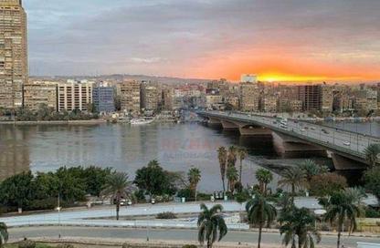 Apartment - 3 Bedrooms - 2 Bathrooms for sale in Al Nile  St. - Giza District - Ganoub El Giza - Giza