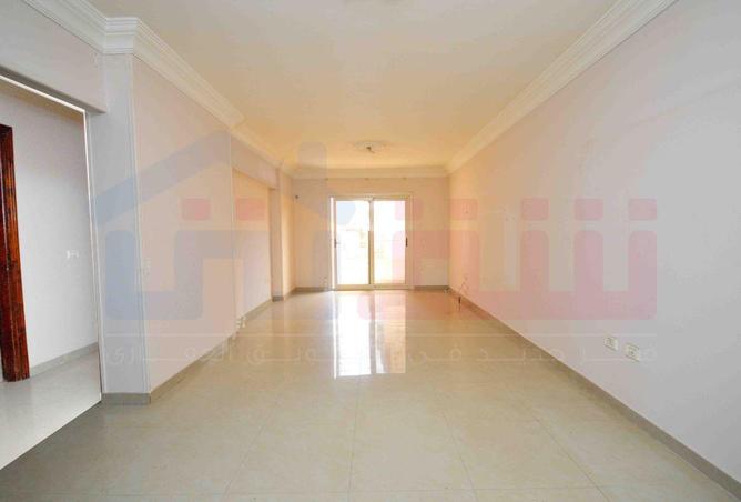 77324427 - Property Image 2