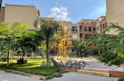 بناية كاملة - 8 غرف نوم - 8 حمامات للبيع في كازا - كمبوندات الشيخ زايد - الشيخ زايد - الجيزة