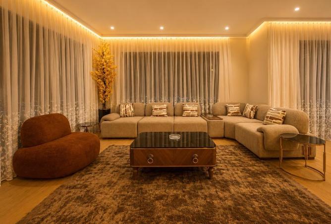102631131 - Property Image 2