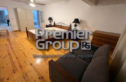 Apartment - 4 Bedrooms - 3 Bathrooms for sale in Sarayat Al Maadi - Hay El Maadi - Cairo