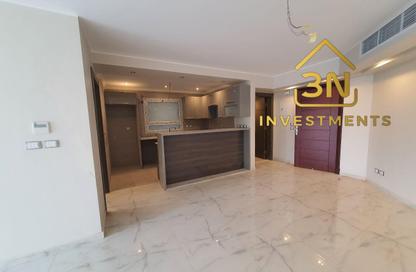 Apartment - 1 - 2 for rent in Garden Residence - Hyde Park - New Cairo City - Cairo