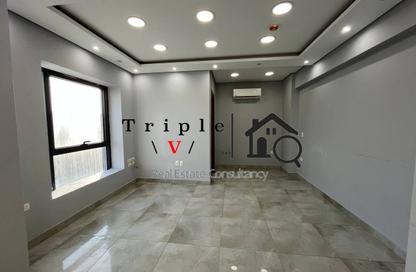 Office Space - Studio - 1 Bathroom for rent in Al Khamayel city - Sheikh Zayed Compounds - Sheikh Zayed City - Giza
