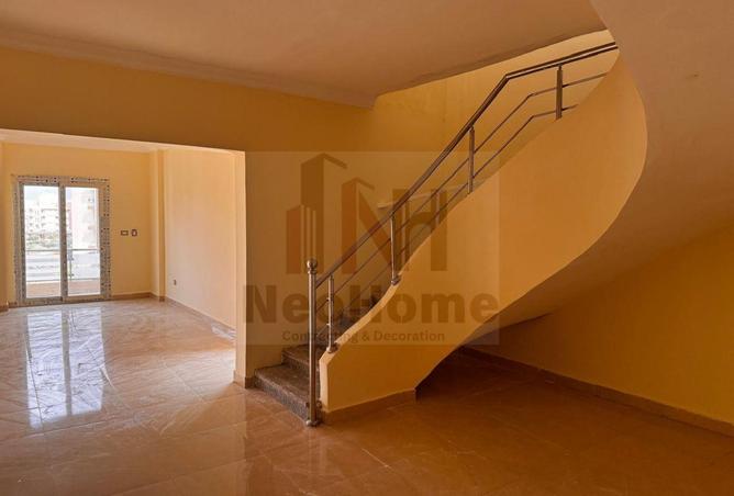 8642979 - Property Image 2