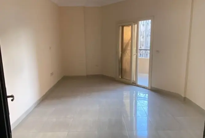 121402952 - Property Image 2