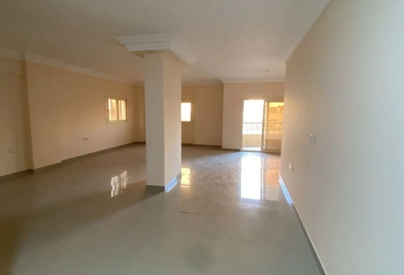 121402952 - Property Main Image