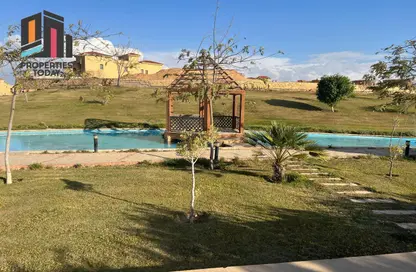 فيلا - 4 غرف نوم - 4 حمامات للبيع في رويال ميدوز - كمبوندات الشيخ زايد - الشيخ زايد - الجيزة