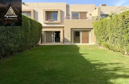 تاون هاوس - 4 غرف نوم - 4 حمامات للبيع في جولف فيوز - طريق مصر اسكندرية الصحراوي - مدينة 6 أكتوبر - الجيزة