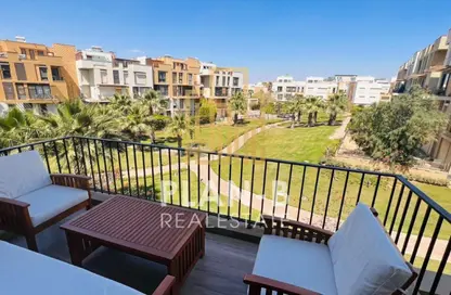 شقة - 2 غرف نوم - 2 حمامات للبيع في 6 ويست - بيفرلي هيلز - كمبوندات الشيخ زايد - الشيخ زايد - الجيزة