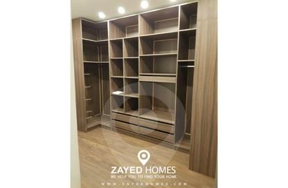 شقة - 3 غرف نوم - 3 حمامات للايجار في ذا كورت ياردز - كمبوندات الشيخ زايد - الشيخ زايد - الجيزة