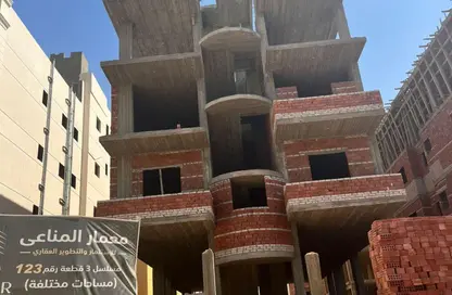 شقة - 3 غرف نوم - 2 حمامات للبيع في شارع النوادي - حدائق اكتوبر - مدينة 6 أكتوبر - الجيزة