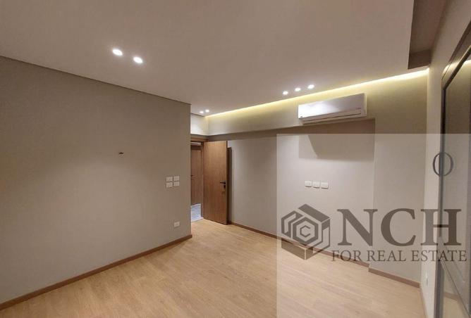 95193000 - Property Image 2