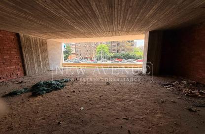 Retail - Studio - 2 Bathrooms for sale in Hassan Ma'moon St. - 6th Zone - Nasr City - Cairo
