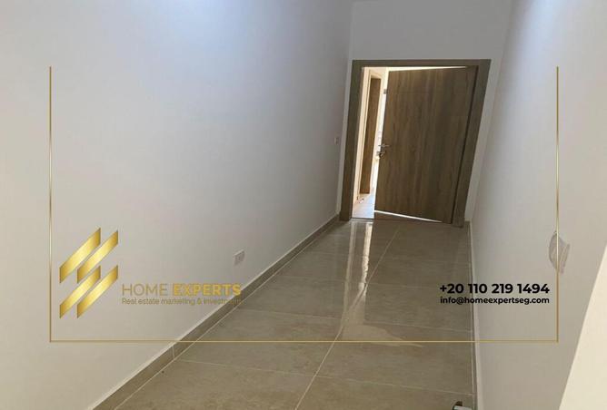 8602833 - Property Image 3