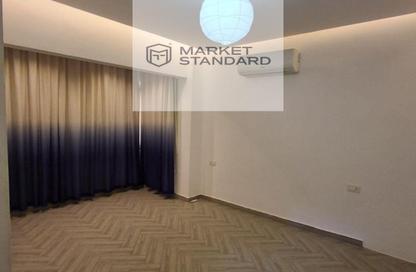 Apartment - 2 Bedrooms - 1 Bathroom for sale in Dorra - North Investors Area - New Cairo City - Cairo