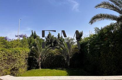 Villa - 3 - 4 for sale in Zahrat El Tagamoa - North Investors Area - New Cairo City - Cairo
