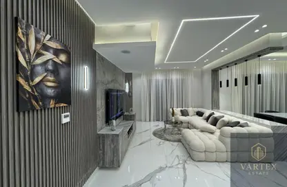 فيلا - 3 غرف نوم - 4 حمامات للايجار في مول هايد بارك بيزنس - شارع التسعين الجنوبي - التجمع الخامس - مدينة القاهرة الجديدة - القاهرة