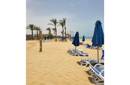 Chalet - 1 Bedroom - 1 Bathroom for sale in Aroma Beach - Al Ain Al Sokhna - Suez