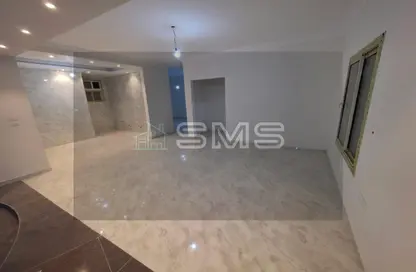 شقة - 4 غرف نوم - 3 حمامات للايجار في عمارات البنفسج - البنفسج - مدينة القاهرة الجديدة - القاهرة