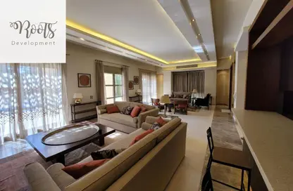 فيلا - 4 غرف نوم - 7 حمامات للايجار في الجريا - كمبوندات الشيخ زايد - الشيخ زايد - الجيزة