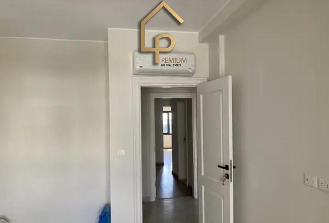 79711798 - Property Image 2