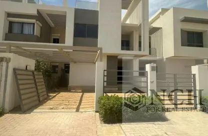 Townhouse - 3 Bedrooms - 3 Bathrooms for sale in Moon Residences - Fifth Square - The 5th Settlement - New Cairo City - Cairo