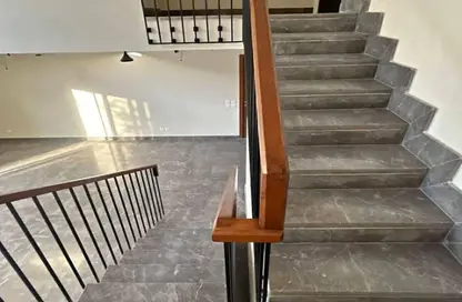 شقة - 5 غرف نوم - 4 حمامات للبيع في أو ويست - كمبوندات 6 أكتوبر - مدينة 6 أكتوبر - الجيزة