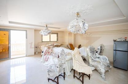 Apartment - 3 Bedrooms - 2 Bathrooms for sale in Roushdy St. - Roushdy - Hay Sharq - Alexandria Apartment - 3 Bedrooms - 2 Bathrooms for sale in Roushdy St. - Roushdy - Hay Sharq - Alexandria