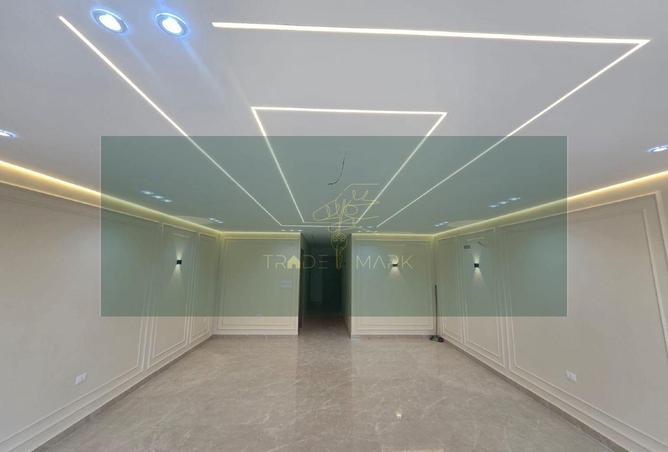 67739638 - Property Main Image