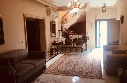 Villa - 4 Bedrooms - 4 Bathrooms for sale in Zayed 2000 - 4th District - Sheikh Zayed City - Giza