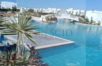 Chalet - 2 Bedrooms - 2 Bathrooms for sale in Mountain View - Ras Al Hekma - North Coast