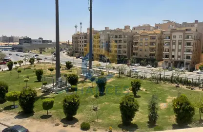 Apartment - 3 Bedrooms - 3 Bathrooms for sale in Sayed Darwish St. - Al Narges 7 - Al Narges - New Cairo City - Cairo